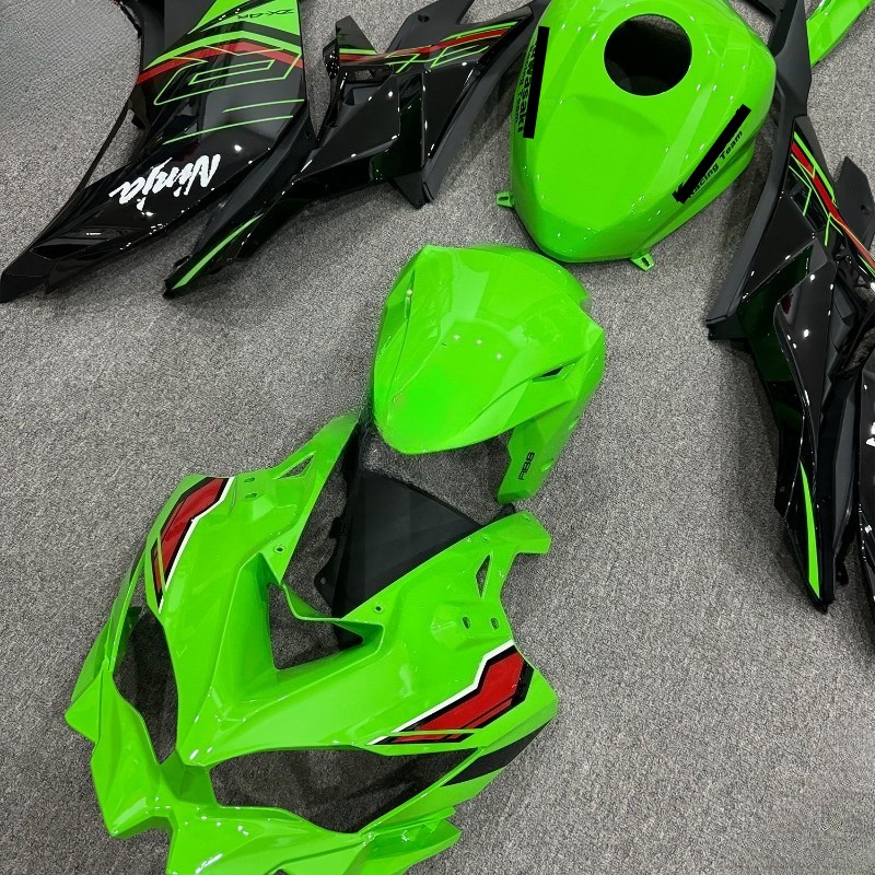 Motorcycle Gear Full Set - Zestaw owiewek motocyklowych TwoWheel Gear, malowany