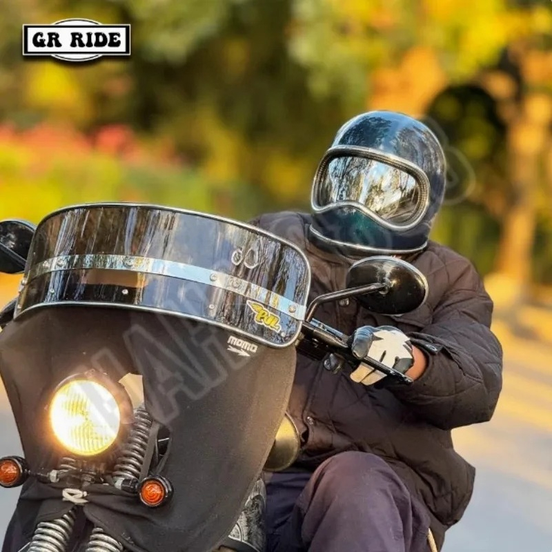 Kask motocyklowy HOT z włókna  – Motorcycle Gear Japan recenzja i cena